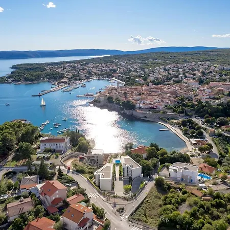 Hadrie Luxury And Krk Krk Town