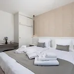 Hadrie Luxury And Krk קרק