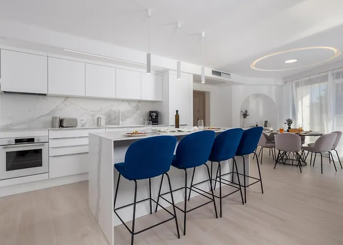 Hadrie Luxury And Krk Apartmán