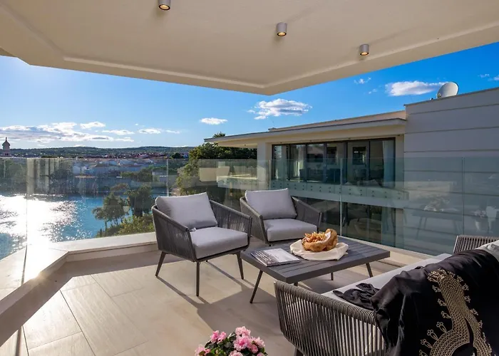 Hadrie Luxury And Krk Apartmán *