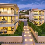 Hadrie Luxury And Krk * קרק