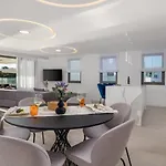Hadrie Luxury And Krk דירה קרק