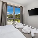 Hadrie Luxury And Krk דירה