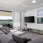 Hadrie Luxury And Krk דירה קרק